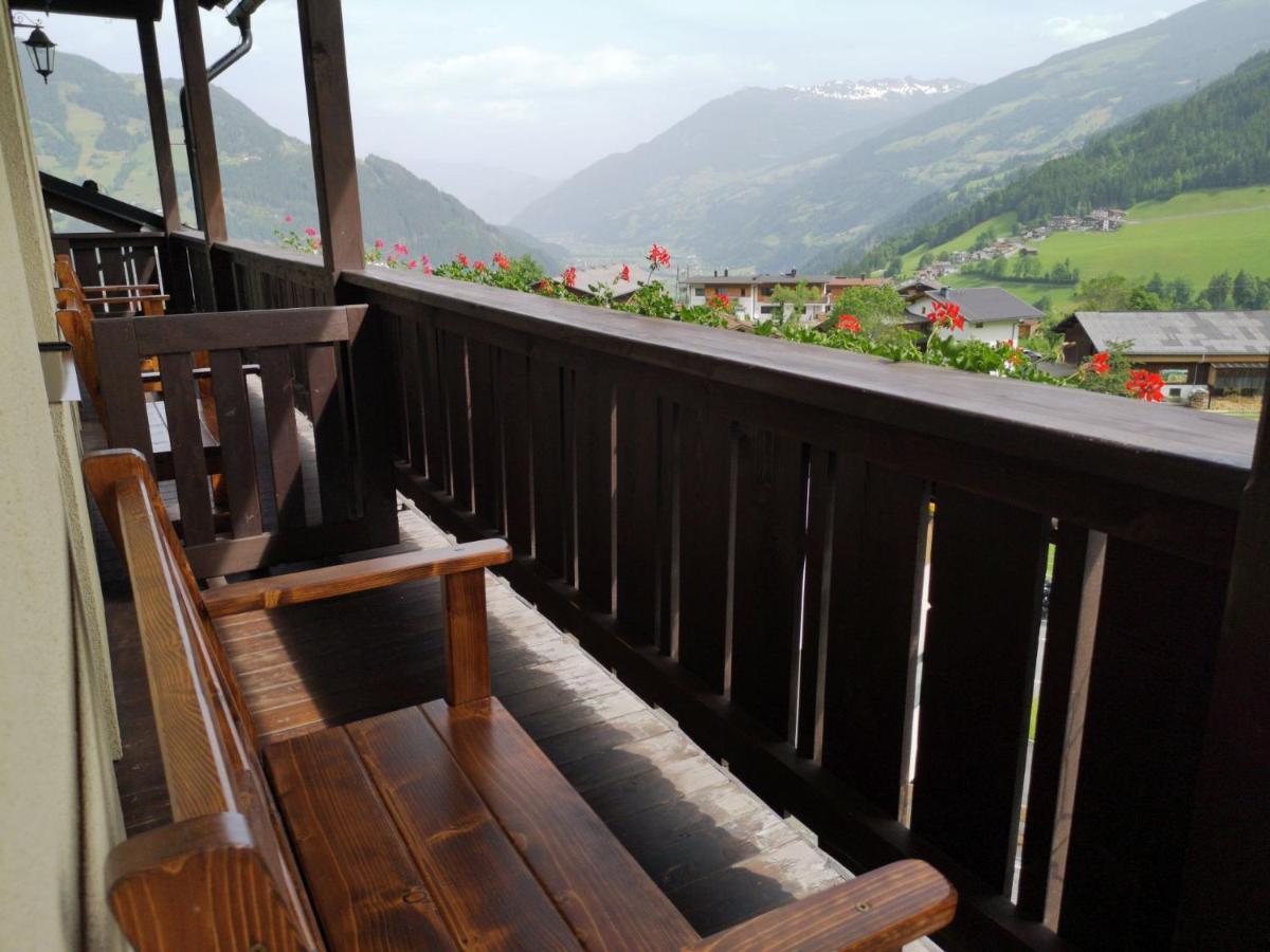 Pension Gemshorn Hainzenberg Buitenkant foto