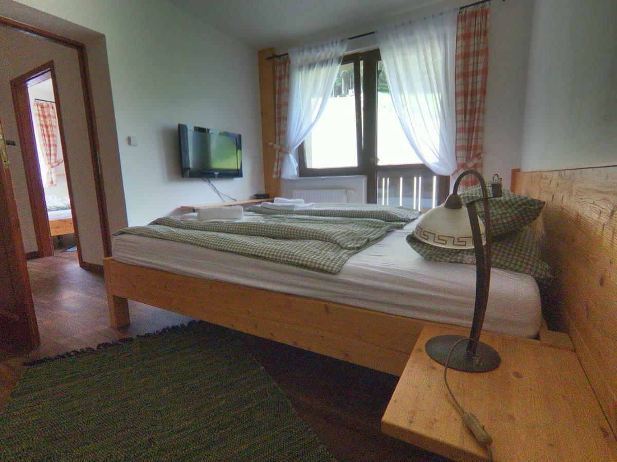 Pension Gemshorn Hainzenberg Buitenkant foto