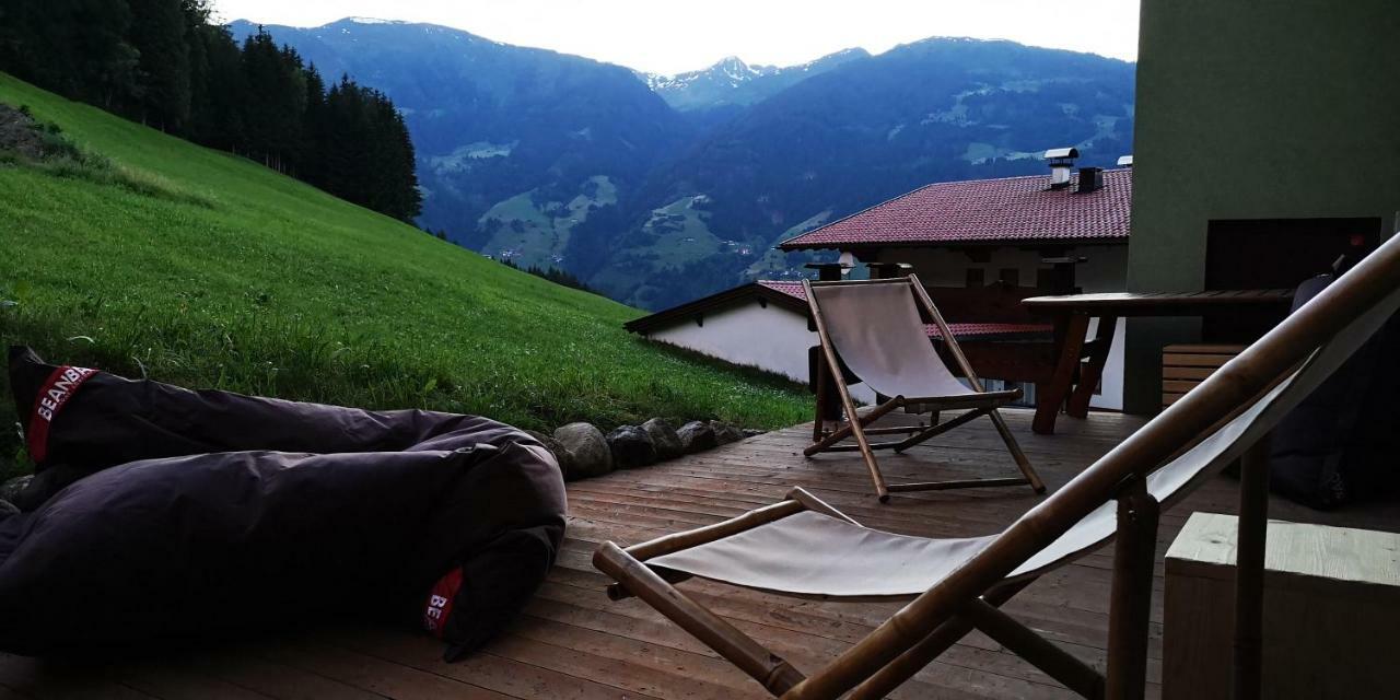 Pension Gemshorn Hainzenberg Buitenkant foto